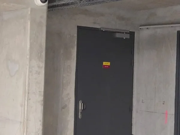 Parking 14 m²