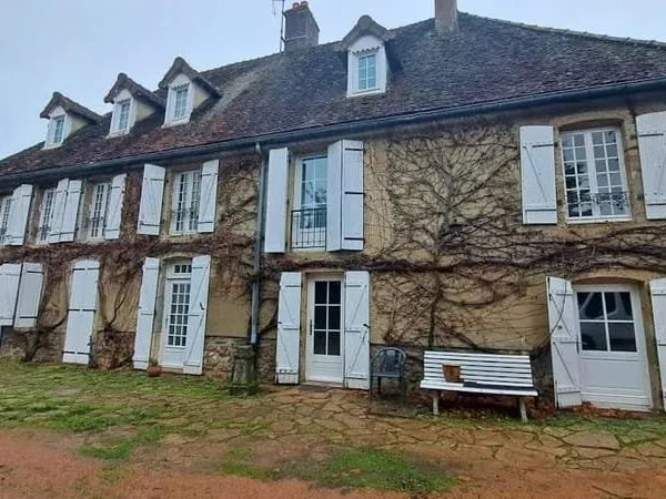 Propriété 10 pièces 300 m²