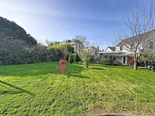 Maison 6 pièces 187 m²