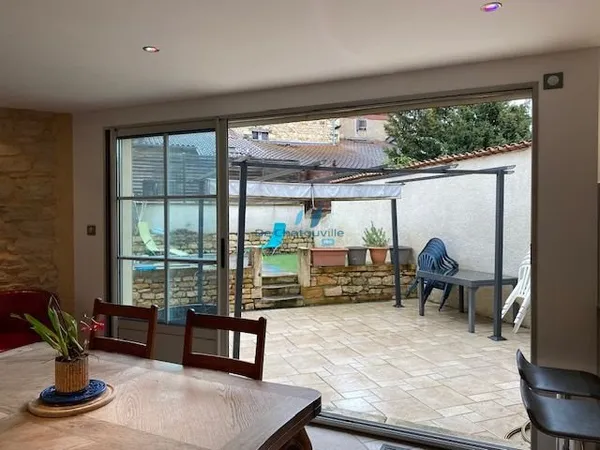 A vendre bien d'exception, maison de ville, la campagne en