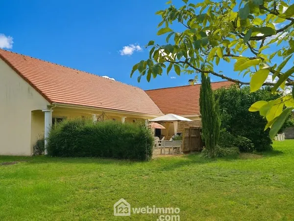 Maison - 233m² - Milly-la-Forêt