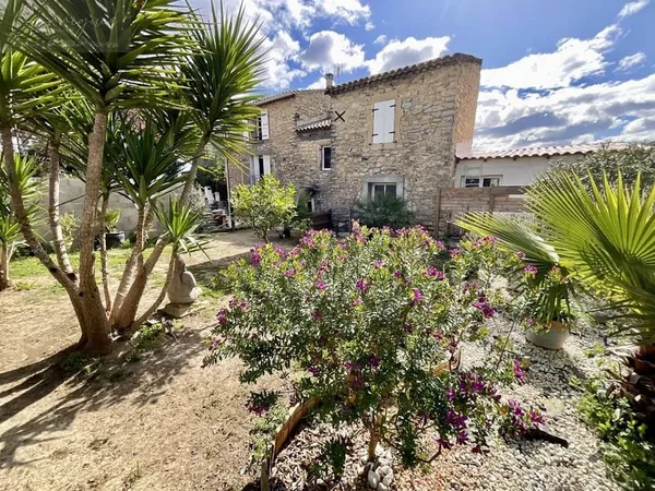 Maison de village