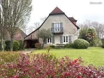 Bizanos - Grande maison familiale avec plein de charme