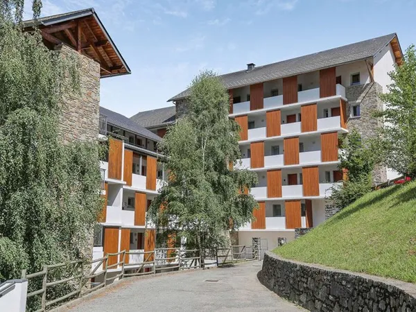 INVESTISSMENT LMNP T2 AX LES THERMES