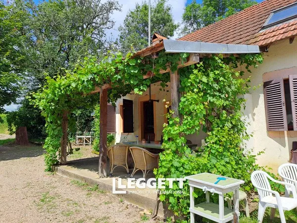 Maison 7 pièce(s), ISSY-L'ÉVÊQUE