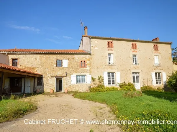 CHANTONNAY - Domaine de caractère