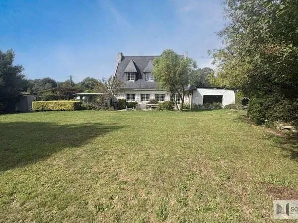 Maison 6 pièces 220 m²
