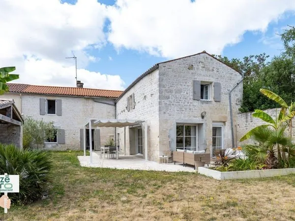 Maison 7 pièces 209 m²