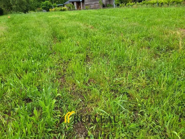 Terrain à bâtir 33710