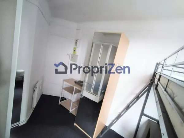 Studette 1 pièce 9 m²