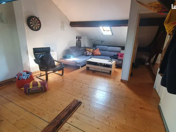Locations appartement T1bis atypique quartier centre 2