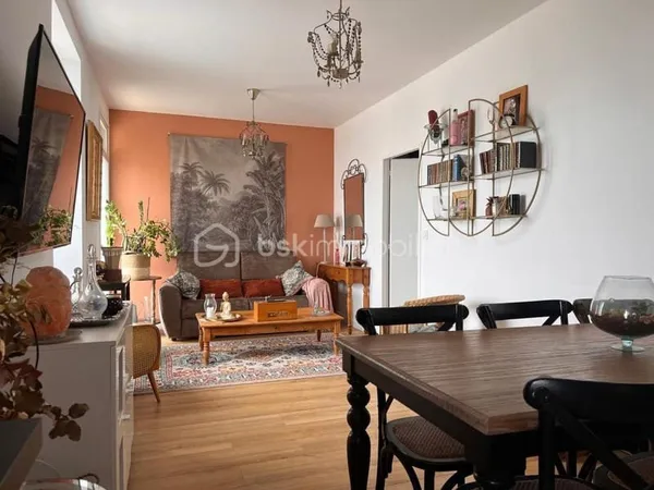 Charmante maison des années 50 à Saint-Mathurin : espace et style combinés !