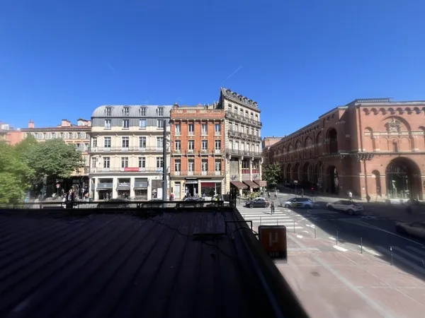 Bureau et espace de travail Location Toulouse  165m² 2400€