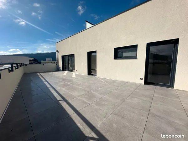Appartement 4 pièces 109 m²