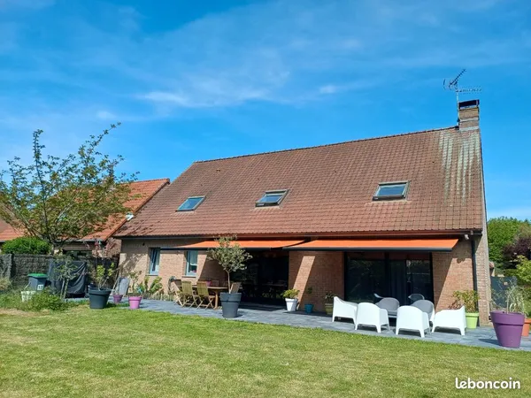 Maison Individuelle Grand jardin