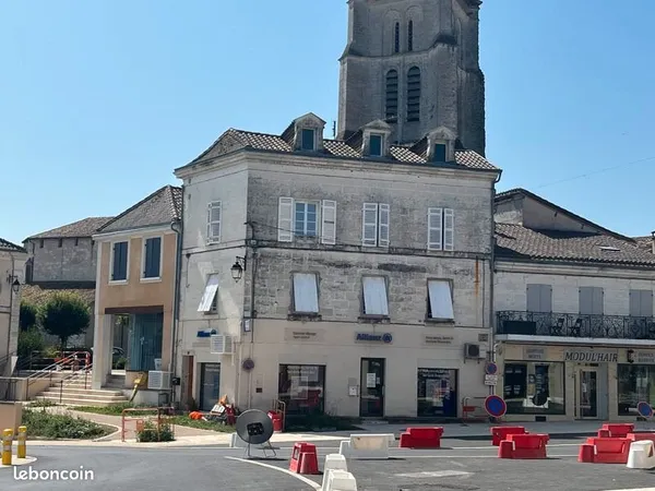 Immeuble 200 m²