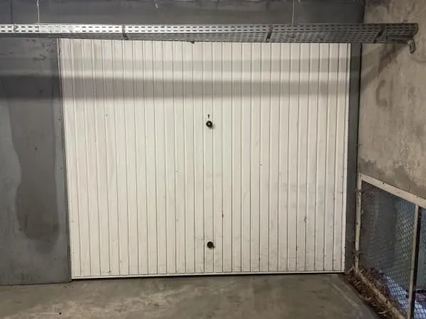 Garage/box 13 m² Saint Jean De Braye