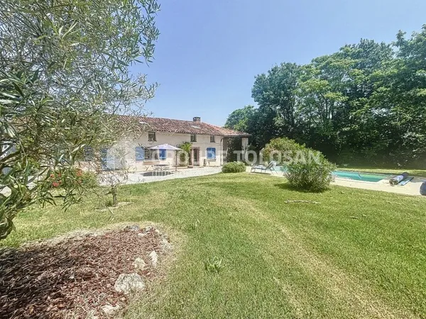 Ferme 7 pièces 226 m²