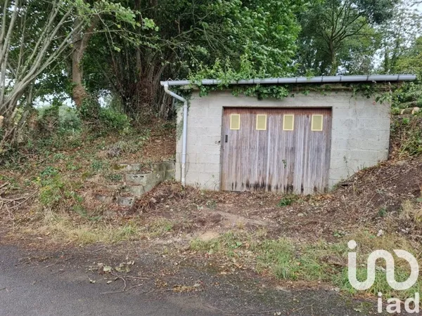 Terrain 750 m²