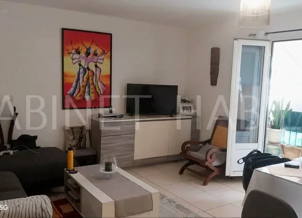 A vendre - appartement f3 - 67 m2 - saint denis - 157 000 €