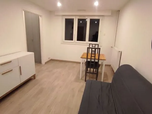 Studio 1 pièce 22 m²