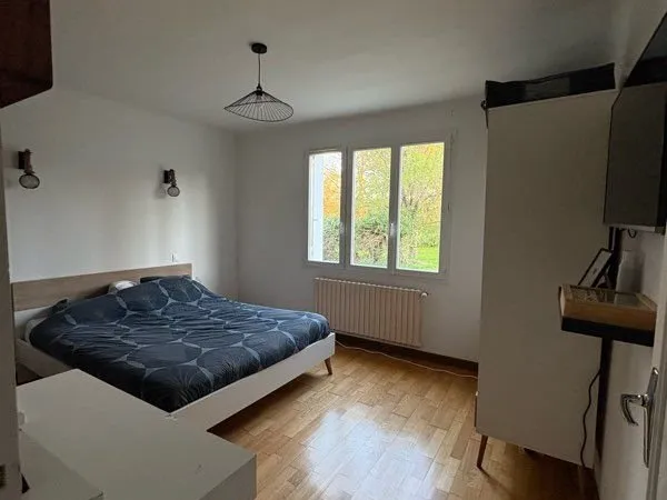 Maison 86 m² - 3 chambres + grenier aménageable - Beau potentiel