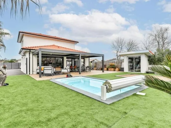 Maison 5 pièces 159 m²
