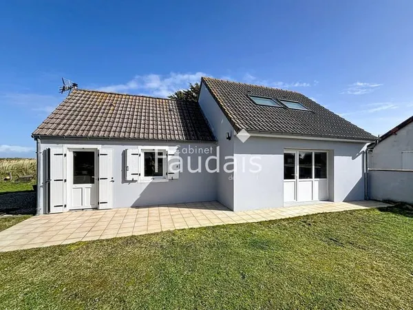 Maison située dans un secteur recherché proche de la mer !