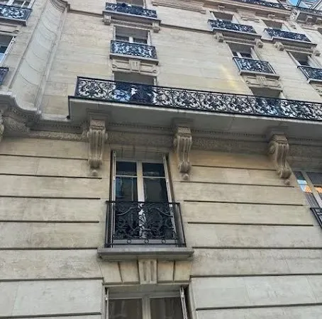 Chambre de service 1 pièce 7 m²