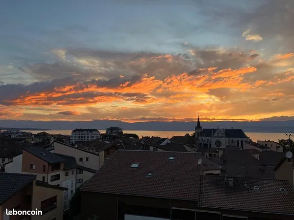 T2 meublé 56m² plein centre ville, vues panoramiques