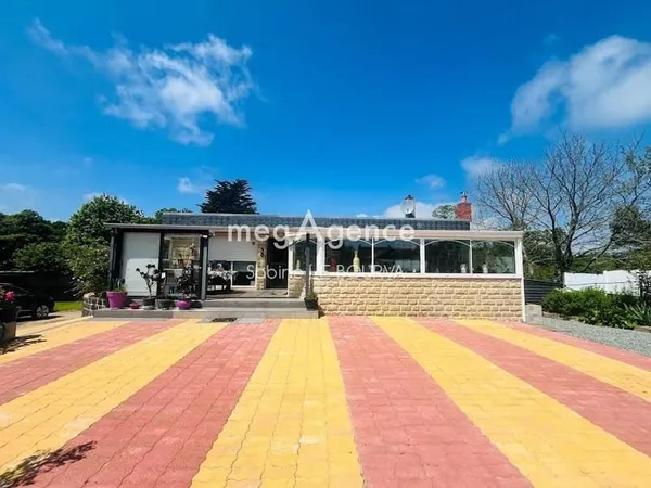 Maison 8 pièces 173 m²