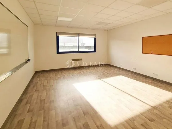 Bureaux 480 m²