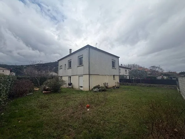 Maison 6 pièces 130 m²
