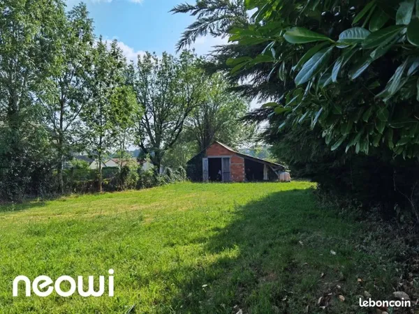 Terrain 1106 m²