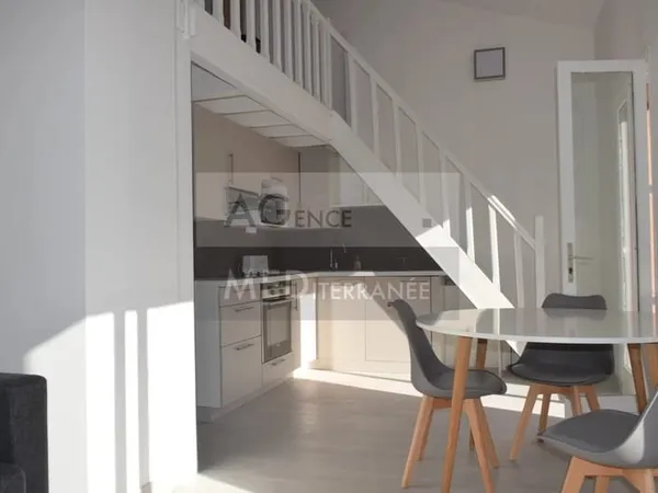 2 PIECES meublé + MEZZANINE