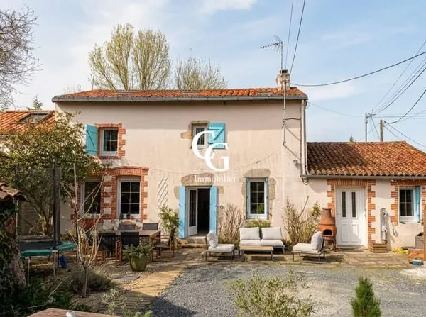 Maison à louer Vieillevigne