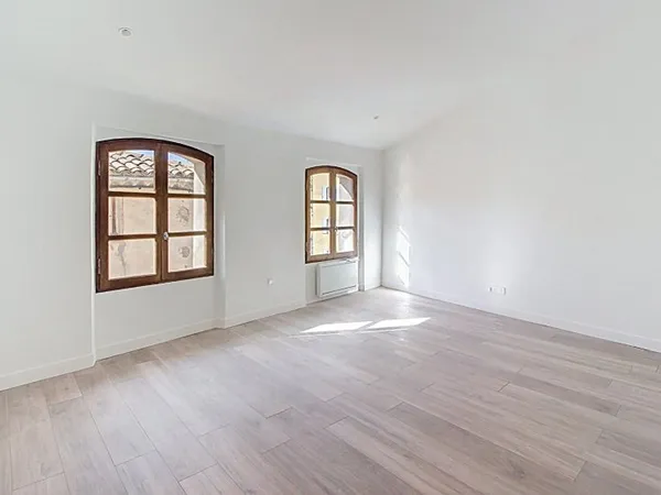A VENDRE EN EXCLUSIVITE ! Appartement 2 pièces 39 m² au coeur du village de LORGUES