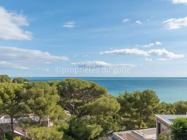 Maison 4 pièces 184 m²