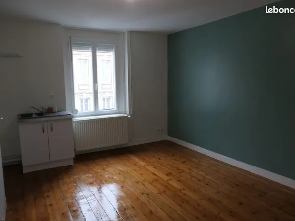 Appartement T3 avec dépendance privative