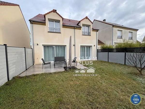 Maison Le Plessis Pate 6 pièce(s) 114 m2