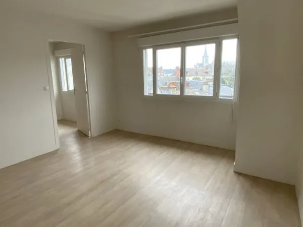 APPARTEMENT 2 PIECES EN CENTRE-VILLE D'EVREUX