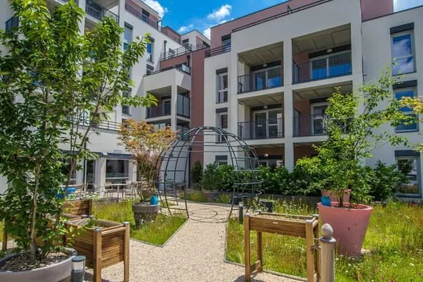 Spécial Investisseur : Appartement T2 loué Résidence Seniors SENIORIALES à St Etienne