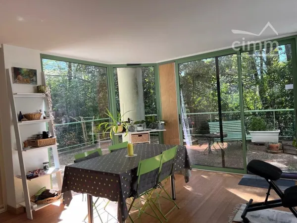 TRES BEAU T4 - REZ DE JARDIN - QUARTIER MONTPLAISIR