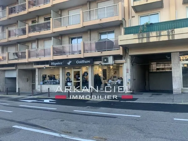 Local 50 m²