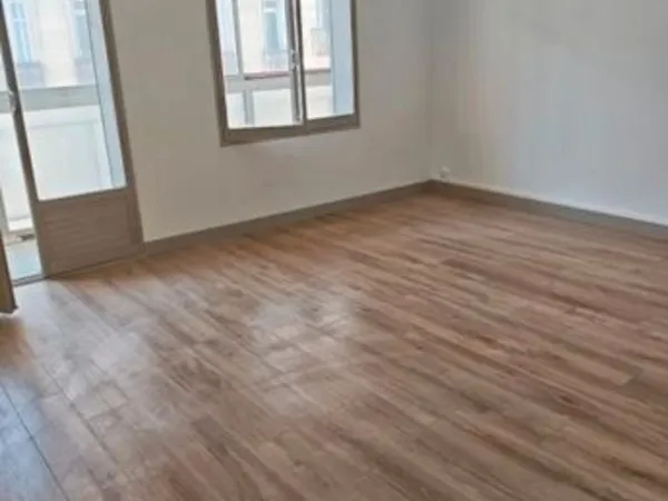 Marseille 13004 : Chartreux T3 60m2 1er étage avec Ascenseur