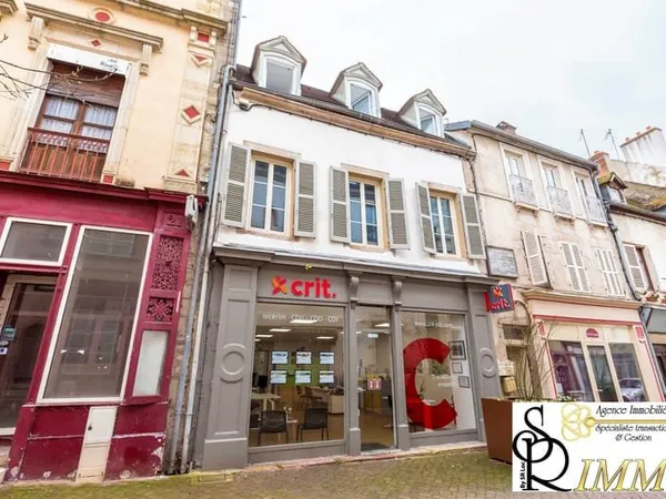 IMMEUBLE EN MONOPROPRIETE