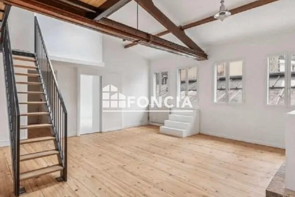 Appartement 5 pièces 140 m²