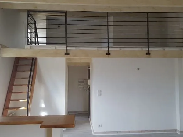 Appartement Besse Sur Issole 1 pièce(s) 36.4m2 avec un emplacement de parking privatif