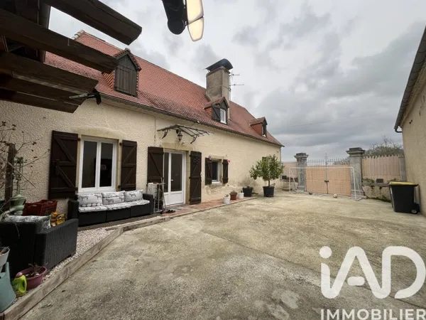 Maison 5 pièces 140 m²