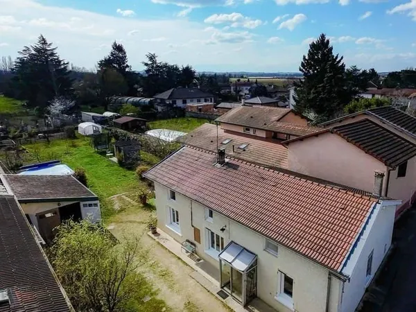 Villa 4 pièces 142 m²